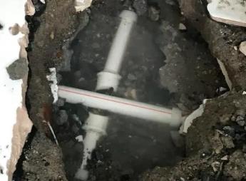 北辰阳台漏水维修公司为您分享楼上楼下漏水怎么处理